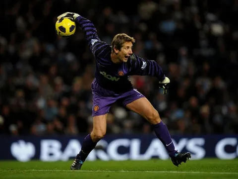 'Suýt chút nữa tôi đã đến Liverpool thay vì Man Utd'