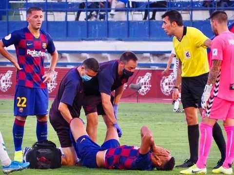 Tài năng trẻ chấn thương, Barca gặp rắc rối lớn trước màn đụng độ Napoli