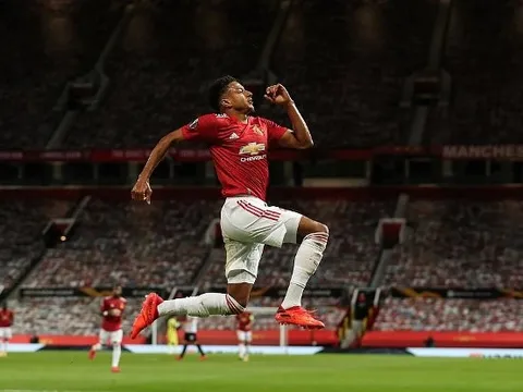 'Tài năng trẻ' lại ghi bàn, Man Ud thắng nhọc LASK