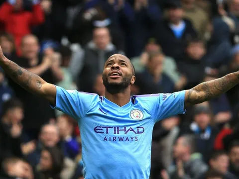 Tại sao Man United không nên mua Raheem Sterling?