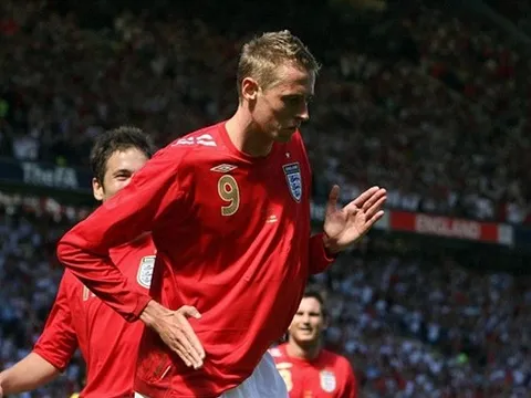 Đội hình cao trên 1m9: 2 gã khổng lồ xui xẻo và 'Quái vật xứ Balkan'