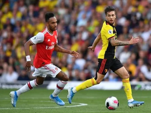 Tâm lý yếu kém, Arsenal 'suýt chết' rời Vicarage Road