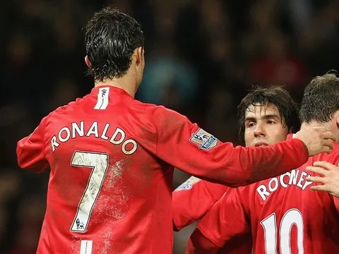 Tam tấu Ronaldo - Rooney - Tevez của Man Utd 2007/08 từng bá đạo ra sao?