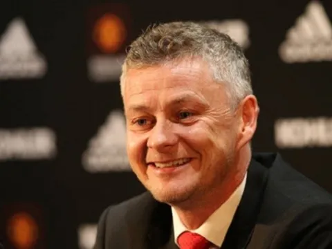 Tăm tia "nạn nhân của Solskjaer", Everton nhận cái kết đầy "chua chát"