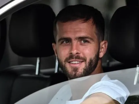 Tân binh Barca dương tính với COVID-19, Koeman "khóc thét"?