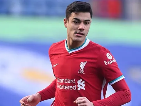 Tân binh Liverpool thừa nhận 'khó khăn' ở đội bóng mới