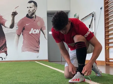 Tân binh Man Utd tập luyện điên cuồng trước ngày gặp Solskjaer
