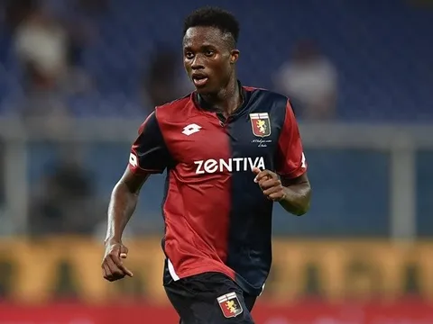 Tăng cường hỏa lực, Dortmund để mắt đến "họng pháo" khiến thành Roma dậy sóng