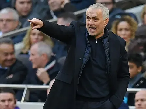Tanguy Ndombele và 9 ngôi sao từng bị Mourinho chỉ trích thậm tệ