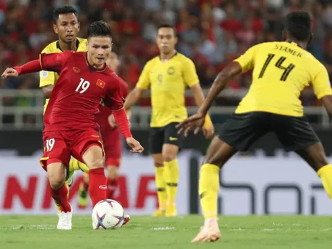 Thách thức của thầy Park: Quá thừa và quá thiếu