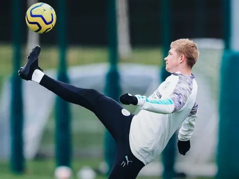 Thái độ không ngờ của De Bruyne trước tin đồn rời Man City
