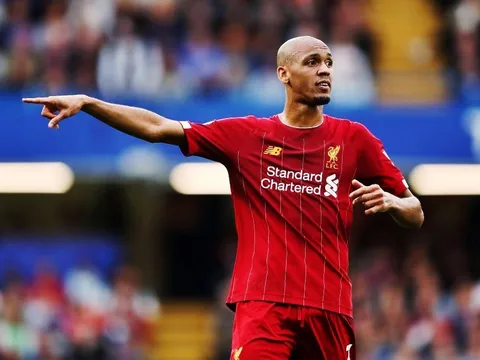 Thảm bại, CĐV Liverpool hiến kế: "Kéo Fabinho xuống thay hắn ta đi!"