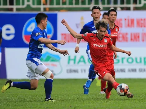 Kết quả vòng 15 V-League 2019: Ngôi đầu đổi chủ, HAGL sa lầy nhóm cuối