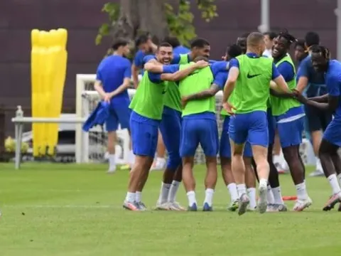 Thắng tưng bừng 7-1, Chelsea trở lại tập luyện đầy hưng phấn