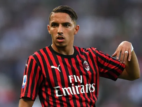 Thành Manchester đại chiến vì cựu tiền vệ của Arsenal