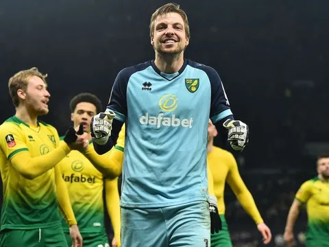 "Thánh phạt đền" tiết lộ bí quyết để đá văng Tottenham khỏi FA Cup