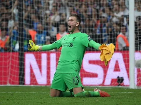 Thấy Adrian tỏa sáng, thuyền trưởng West Ham có tiếc nuối không?