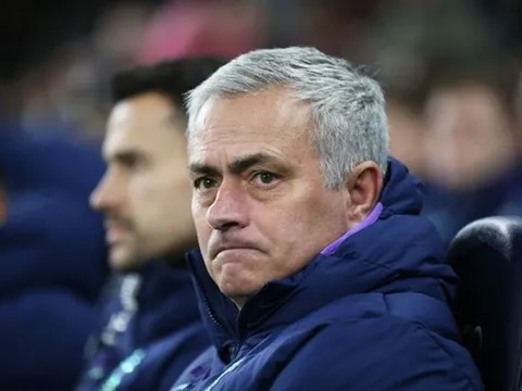 Thay Eriksen, Mourinho muốn giải cứu "bom xịt" của Barca