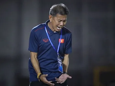 Thấy gì từ quyết định từ chức của HLV Hoàng Anh Tuấn?