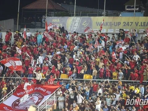 Thấy gì từ việc V-League "cháy vé", ngày càng thu hút người hâm mộ đến sân?