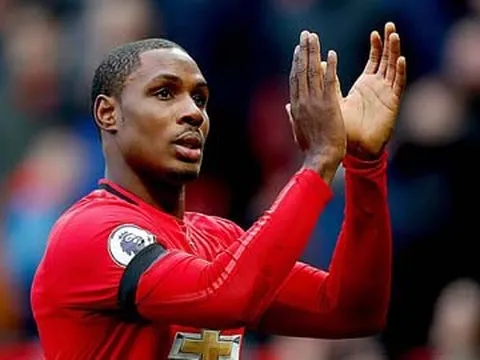 Thay Odion Ighalo, M.U ủ mưu đưa cựu sao Man City trở lại nước Anh