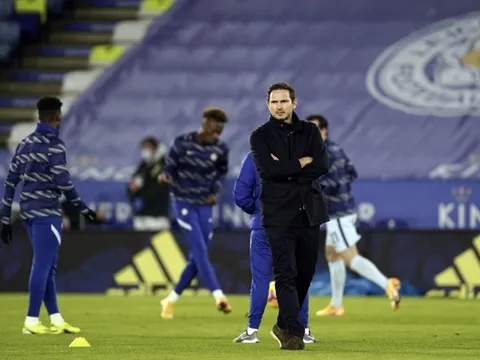 Thế hệ vàng tuyển Anh ngày trước giờ ra sao: Người sắp bị sa thải, Kẻ đang làm chủ tịch