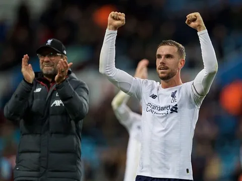 Troy Deeney thấy tiếc cho Liverpool vì mùa giải bị gián đoạn