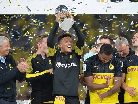 Thêm một lần nữa, Sancho lại khiến thế giới bóng đá nhắc đến tên mình