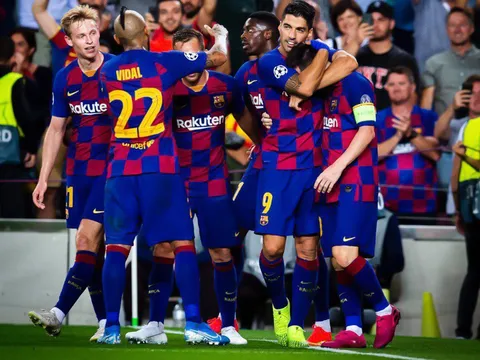 Tin dữ ập đến với "sát thủ" của Barca khiến các Cules lo sốt vó