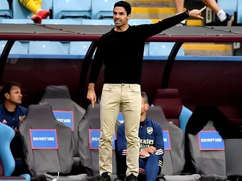 Jamie Redknapp: Arsenal phải giữ 2, bán 1