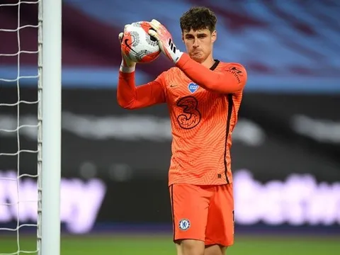 Thi đấu tệ hại, sao Chelsea bị các CĐV đồng loạt "đánh hội đồng"