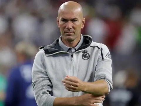 Thời hạn ít dần, Zidane đau đầu từ bỏ mục tiêu 180 triệu của M.U?