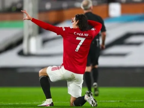 Thống kê của Cavani khiến Martial phải xấu hổ
