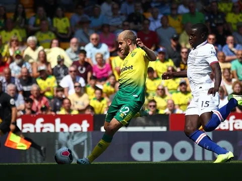 'Thủ môn không nên bị đánh bại ở 1 góc như vậy'