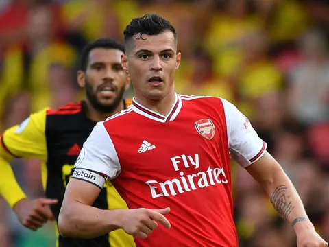 Thủ quân Arsenal: "Chúng tôi quá sợ hãi. Không ai muốn có bóng"