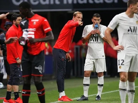 Thua thảm, HLV Tuchel thừa nhận PSG bất lực 1 điều