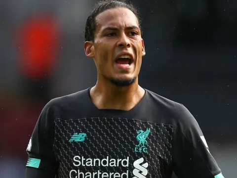 Thực hư Liverpool nhận ít tiền từ Nike hơn New Balance