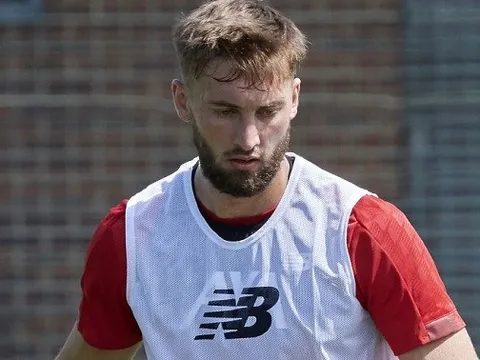 Đây, ''trải nghiệm siêu thực'' trên đất Mỹ của hậu vệ Liverpool