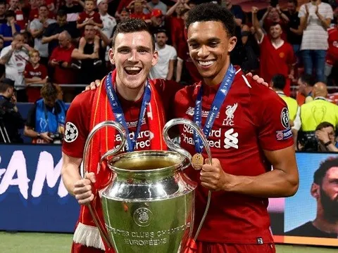 Các đối thủ coi chừng! 'Đôi cánh' của Klopp sẽ lại đua kiến tạo