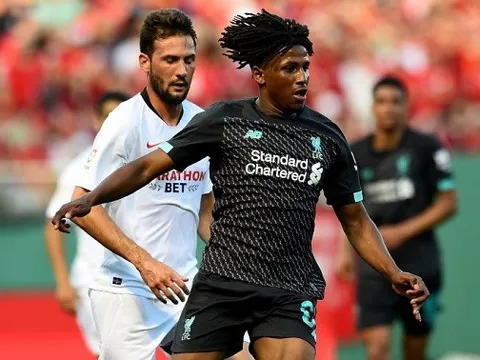 Klopp cập nhật tình hình nạn nhân của cú vào bóng rợn người