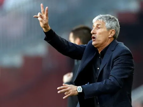 Thuyền trưởng Barca lập kỷ lục không tưởng trước thềm đấu Napoli