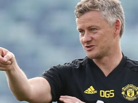 Tiếp tục "lặn sâu", gương mặt này xem như chấm dứt tương lai với M.U