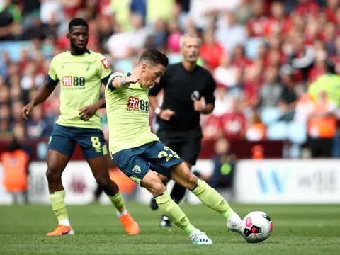 "Tiểu Torres" tỏa sáng, CĐV Liverpool có tiếc?