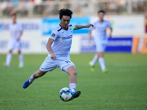Điểm tin bóng đá Việt Nam tối 22/07: Tuấn Anh là cầu thủ có tố chất đặc biệt