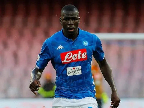 Tin vui cho Man Utd, Man City từ bỏ Koulibaly