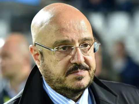 'Tình hình đang rất nghiêm trọng, Premier League sẽ sớm thông báo kết thúc mùa giải'