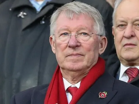 "Tôi có cơ hội gia nhập Man Utd nhưng Sir Alex từ bỏ phi vụ"