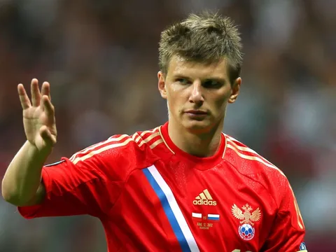 "Tottenham quan tâm nhưng tôi chỉ trông đợi vào Arsenal"