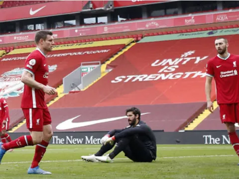 Tội đồ gọi tên Salah, Liverpool nhận cú sốc "xấu hổ" tại Anfield