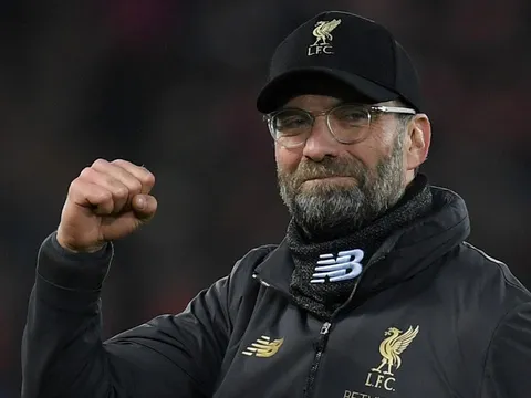 "Tôi không bán Mane, nhưng sẽ đổi Salah để lấy cậu ấy"